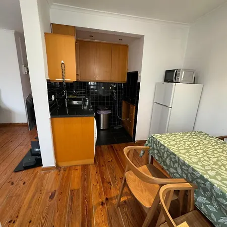 Historic Hearth Of Bairro Alto Apartamento Lisboa